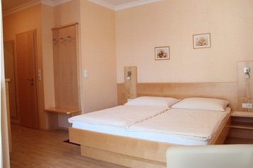 Austria Privát Podersdorf am See, Interno